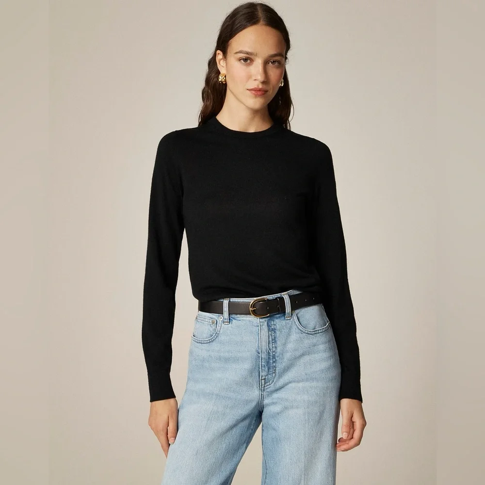NWT J.Crew Carolyn Fitted Crewneck Sweater in Merino Wool Black